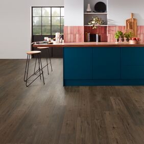 Kitchen island, stools, dark oak wood effect flooring 