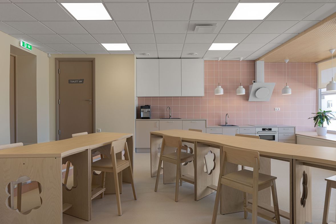 Kindergarten Viiratsi Palettone Polyflor Vinyl Case Study 