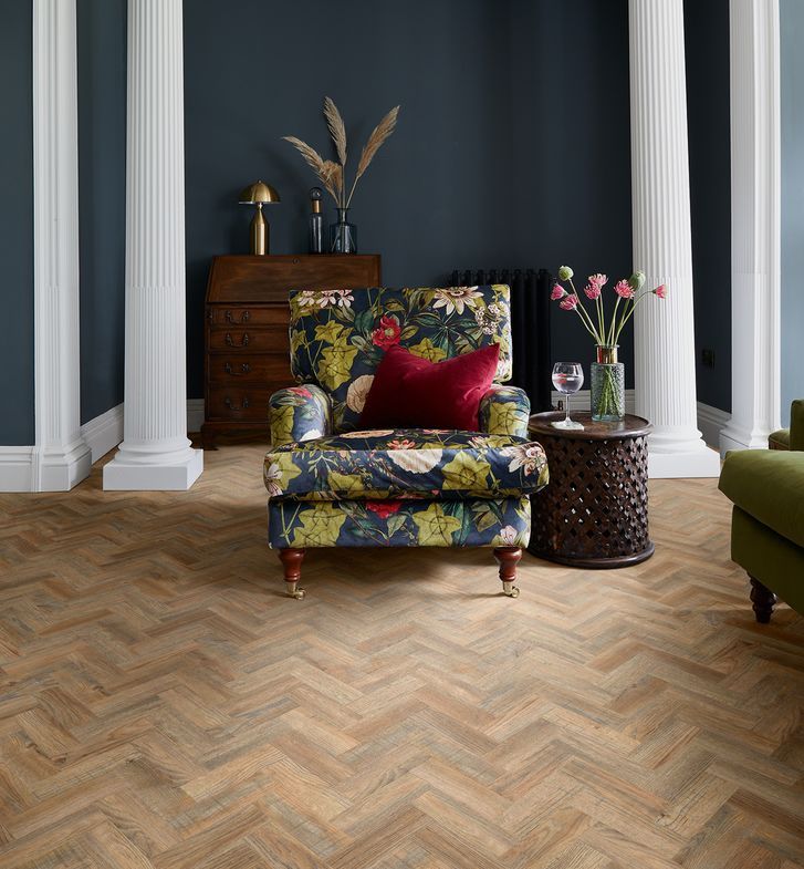 Polyflor vinyl flooring lounge - 2251 Cambridge Parquet