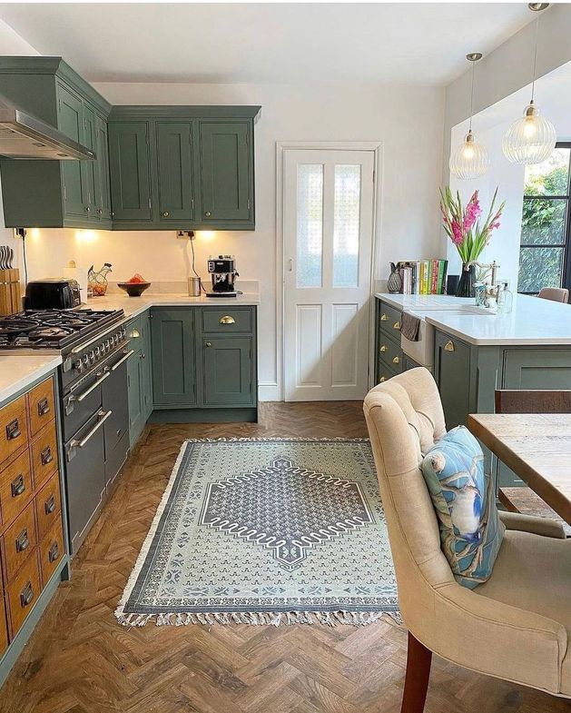 End of the row - Polyflor vinyl flooring for housing - residential