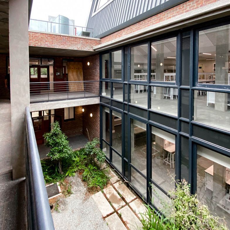 University of Mpumalanga Labs, South Africa - Polyflor Vinyl Flooring