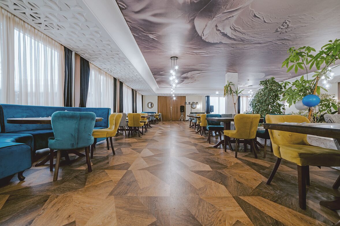 The Palace Balneo & Spa Hotel, Bulgaria - Polyflor Flooring 