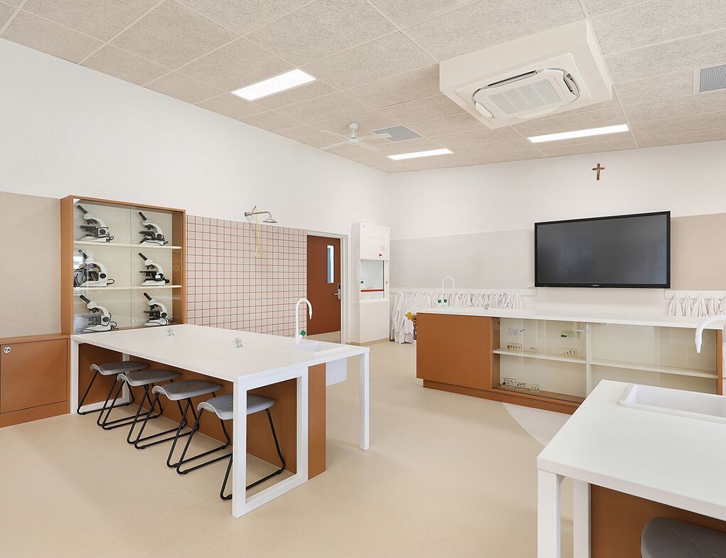 Emmanuel College - Polyflor Vinyl Flooring