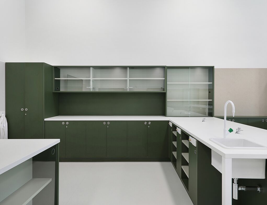 Emmanuel College - Polyflor Vinyl Flooring