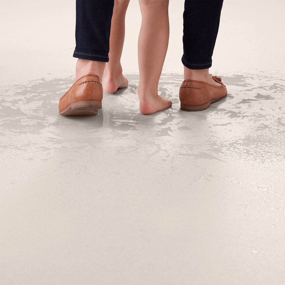 Designed for both barefoot and shod use