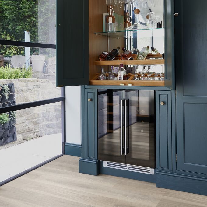 Wineglasses, Storage, Kitchen, Oak effect flooring 