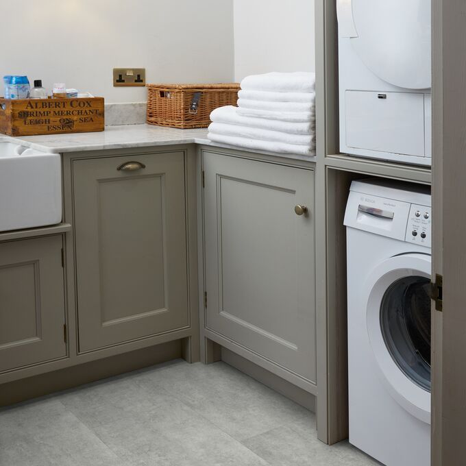 Laundry room, utility room, baskets, storage, grey stone effect flooring 
