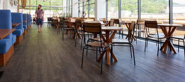 Surf Snowdonia Adventure Parc